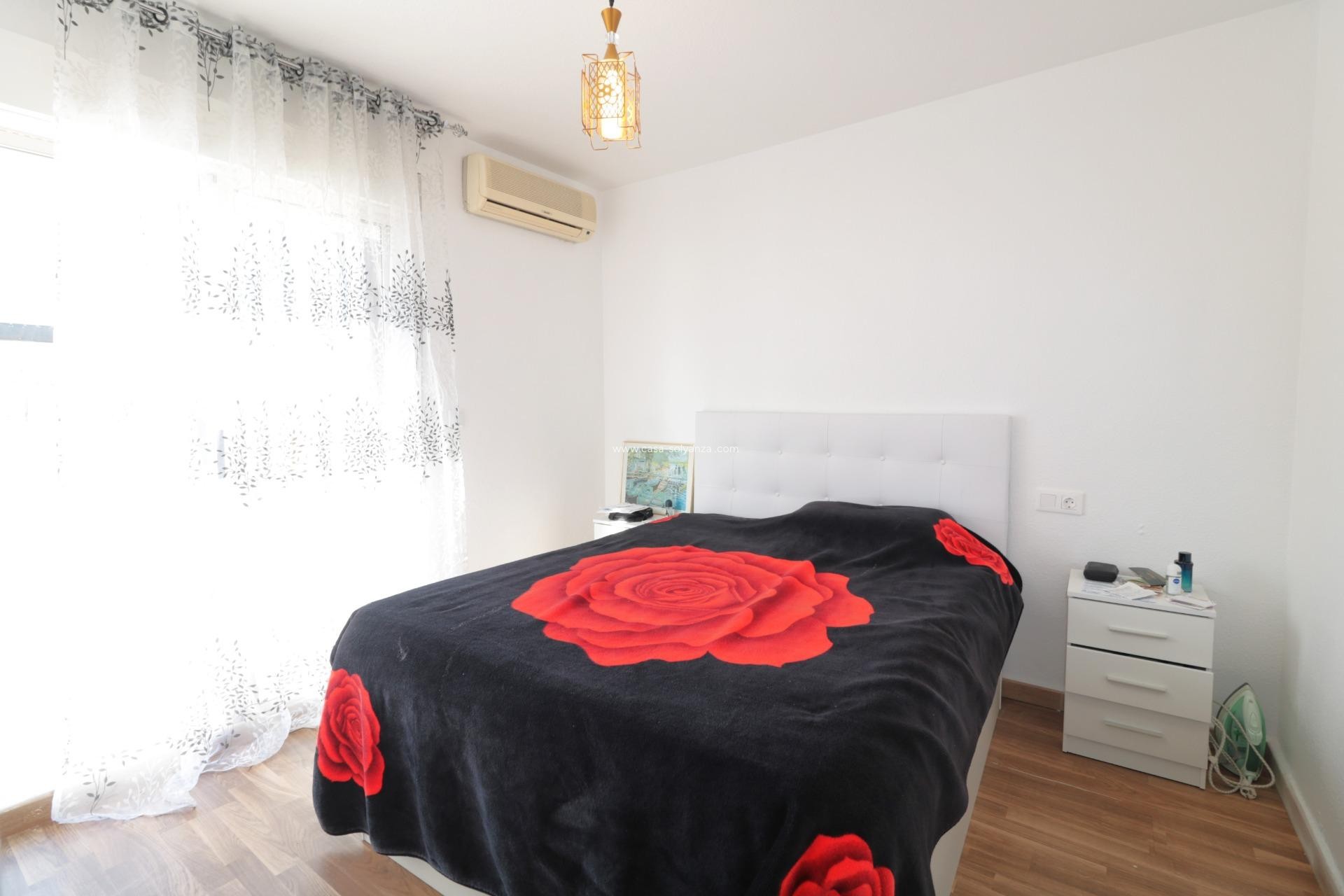 Resale - Quad - Torrevieja - Carrefour