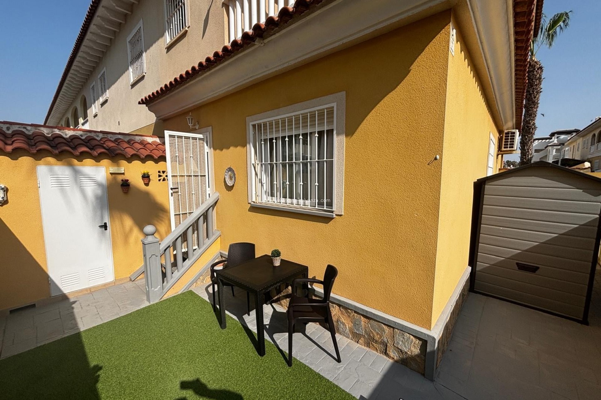 Resale - Semi Detached House - Ciudad Quesada
