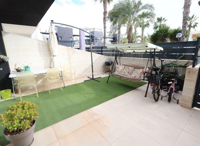 Resale - Semi-detached house - Orihuela Costa - Los Dolses
