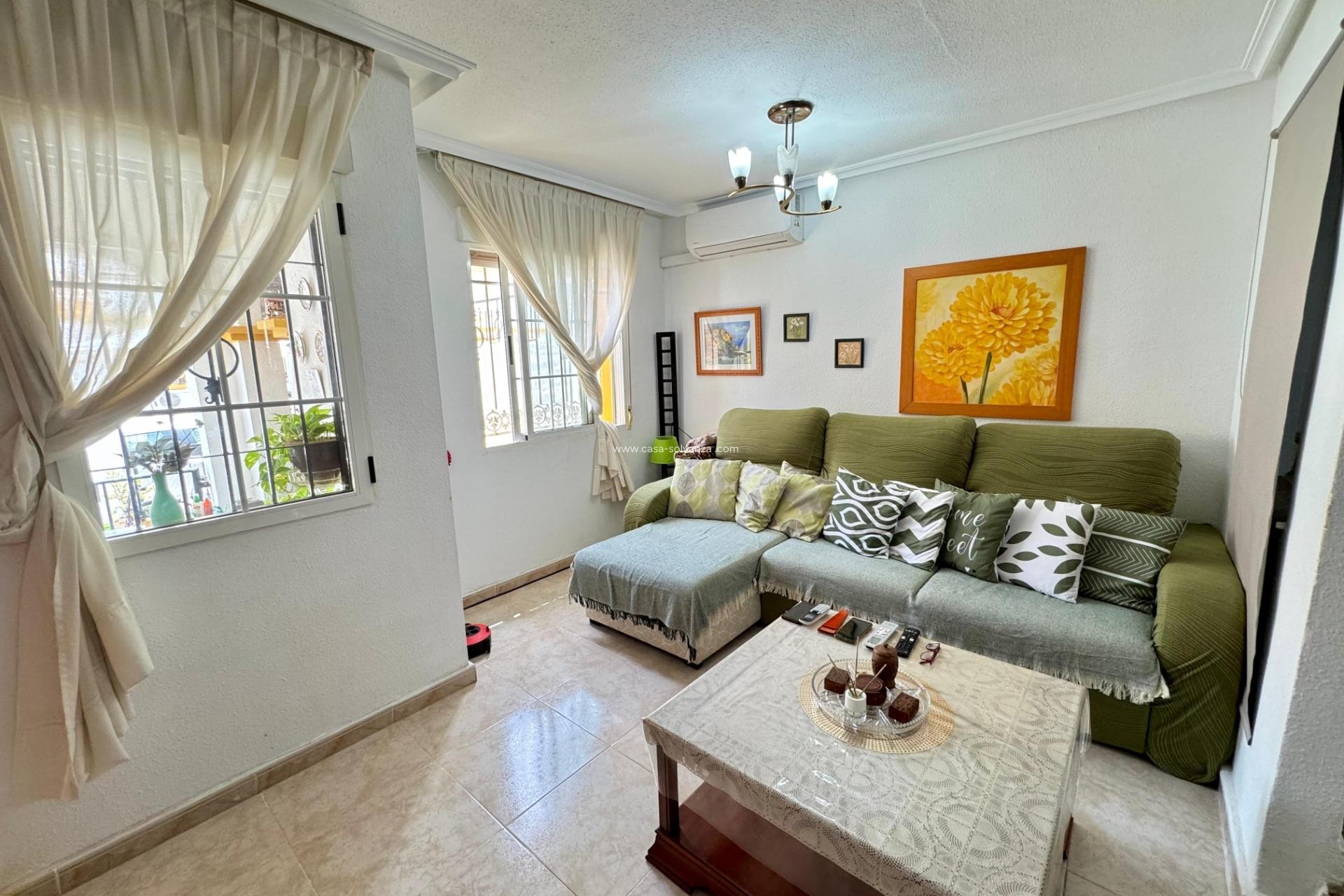 Resale - Semi-detached house - Torrevieja - La Siesta