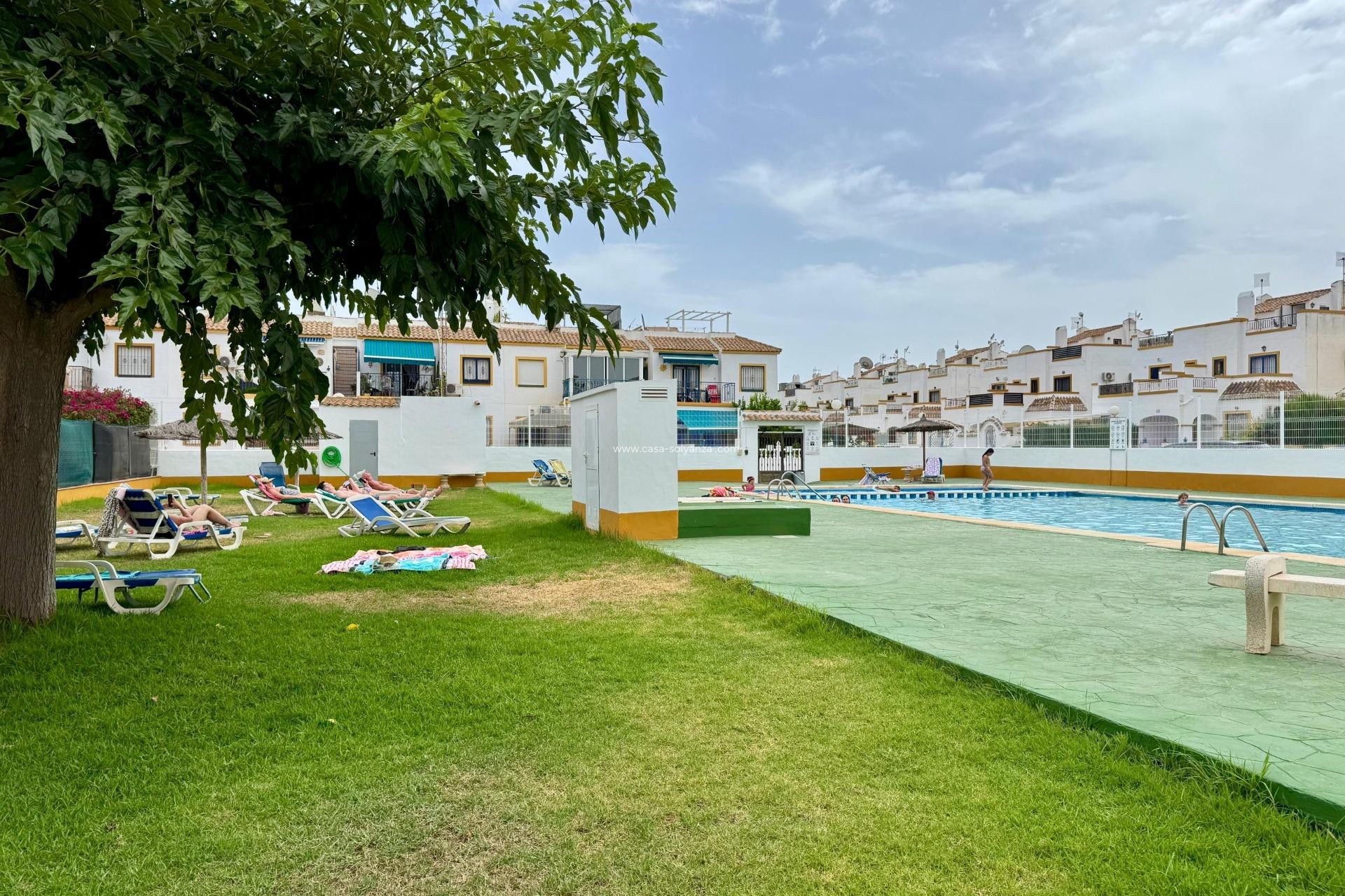 Resale - Semi-detached house - Torrevieja - La Siesta