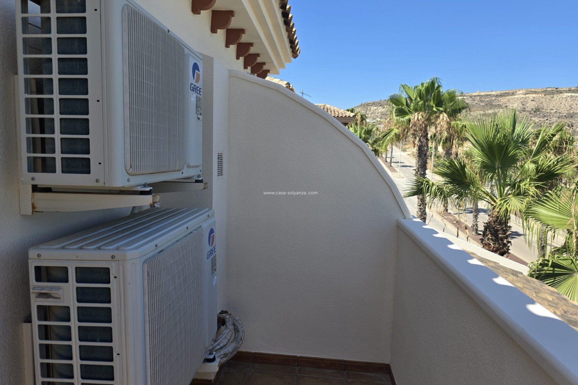 Resale - Semi-Detached Villa - Algorfa - La Finca Golf Resort