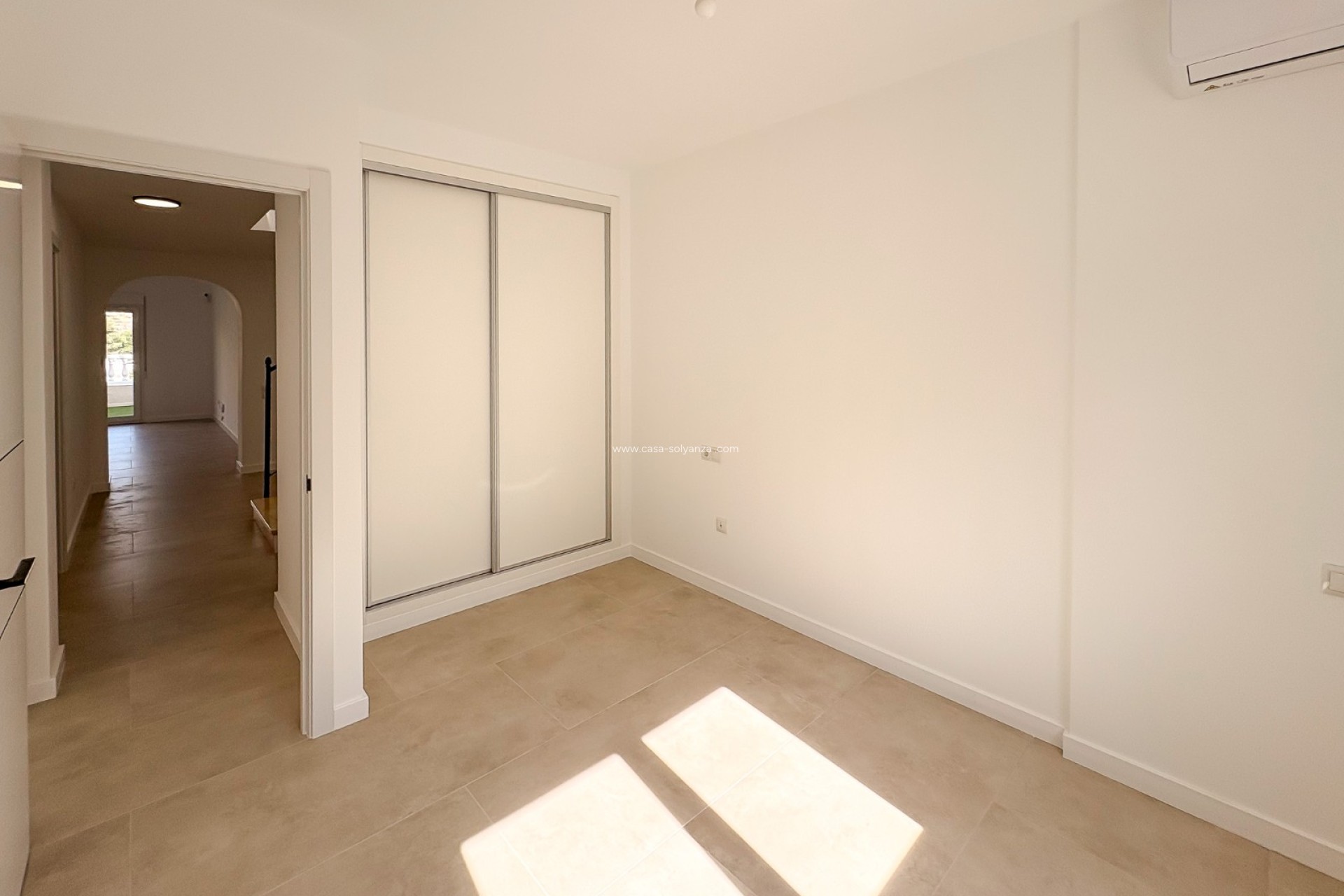 Resale - Semi-Detached Villa - El Campello - Pueblo Acantilado - Venta Lanuza