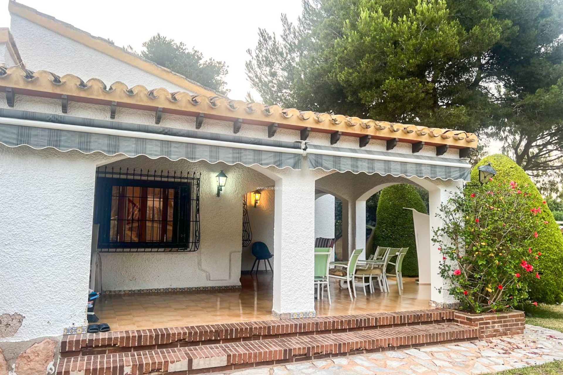 Resale - Semi-Detached Villa - Orihuela Costa - Punta Prima
