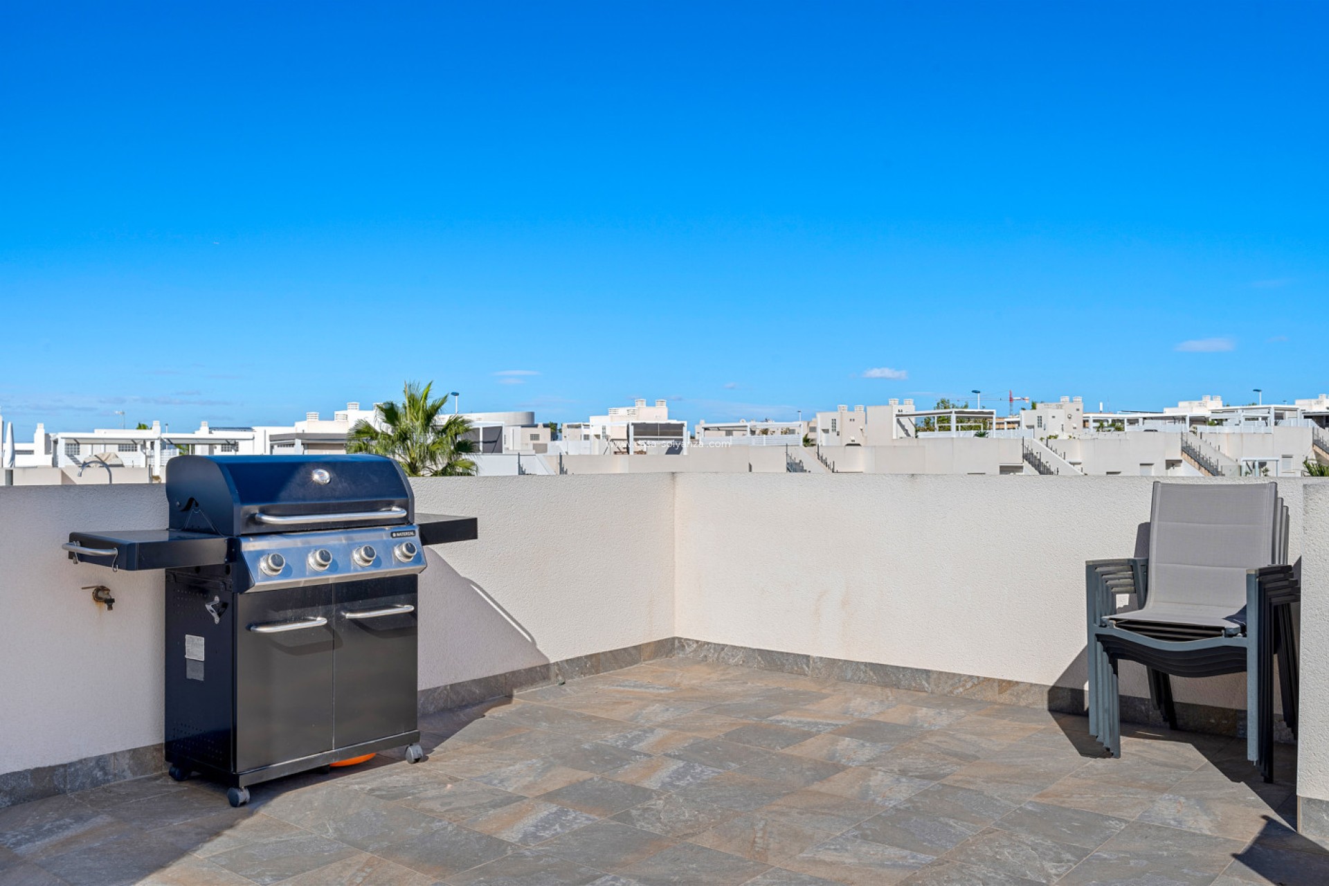 Resale - Terraced Bungalow - Torrevieja