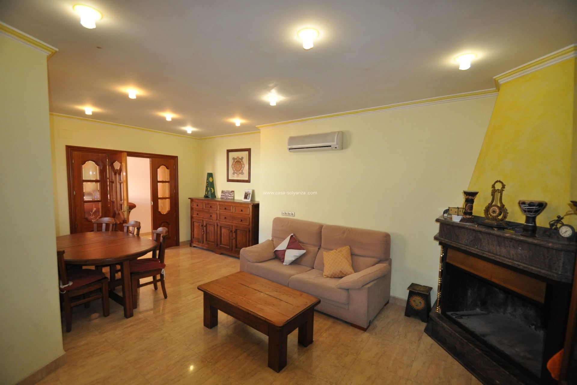 Resale - Townhouse - Algueña - Inland