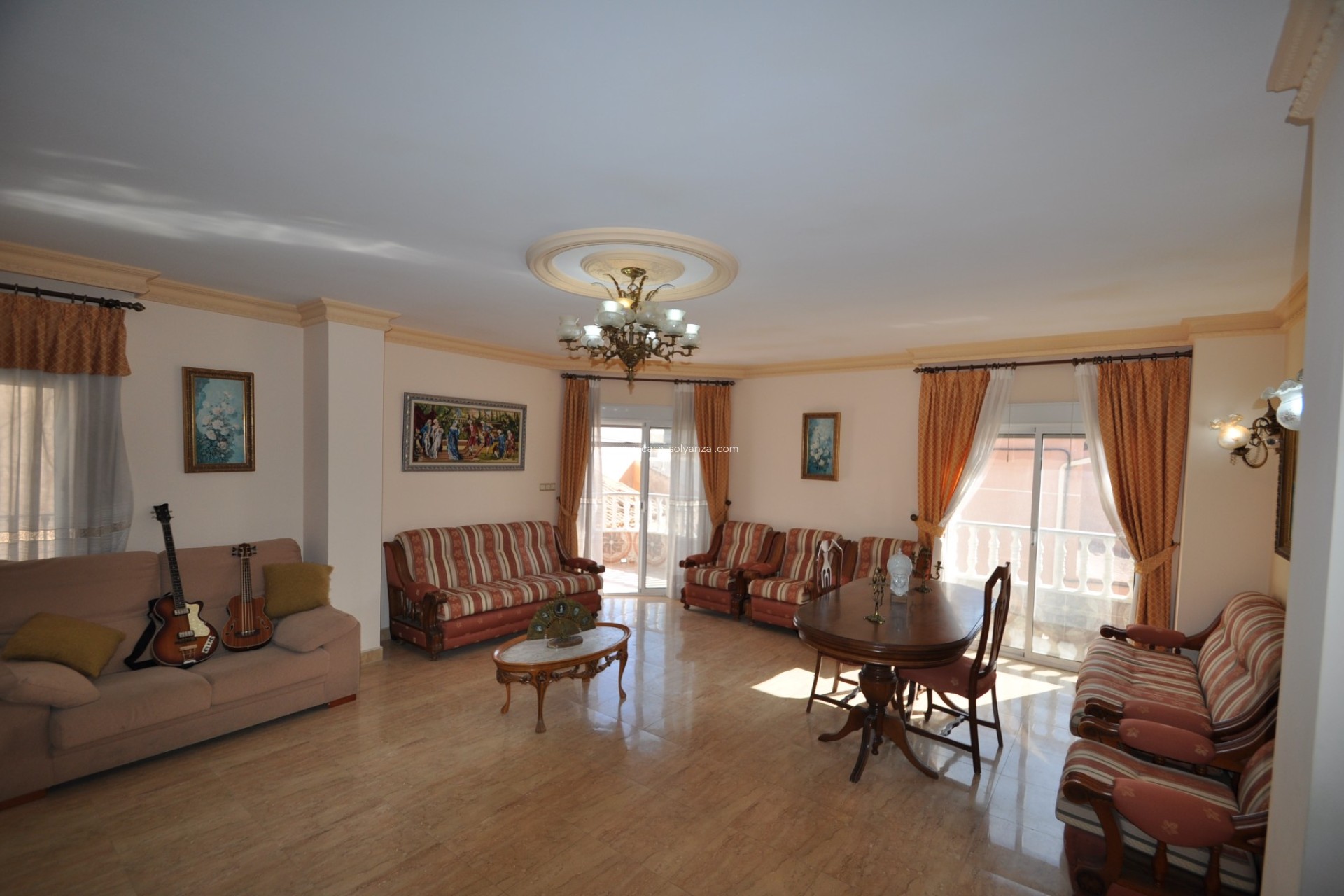 Resale - Townhouse - Algueña - Inland
