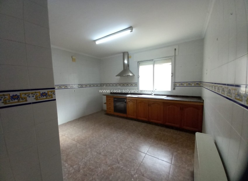 Resale - Townhouse - Algueña - Inland