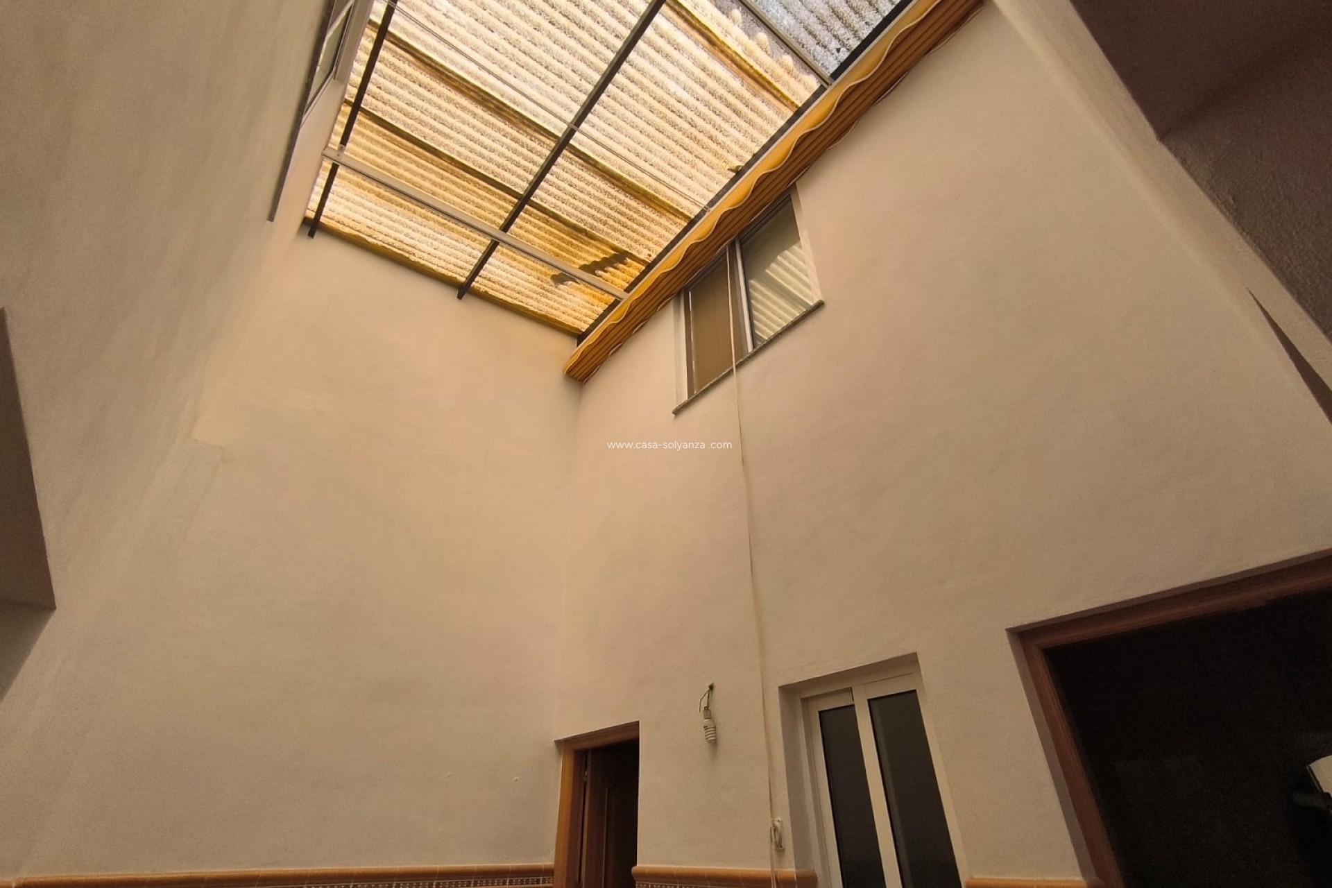 Resale - Townhouse - Algueña - Inland