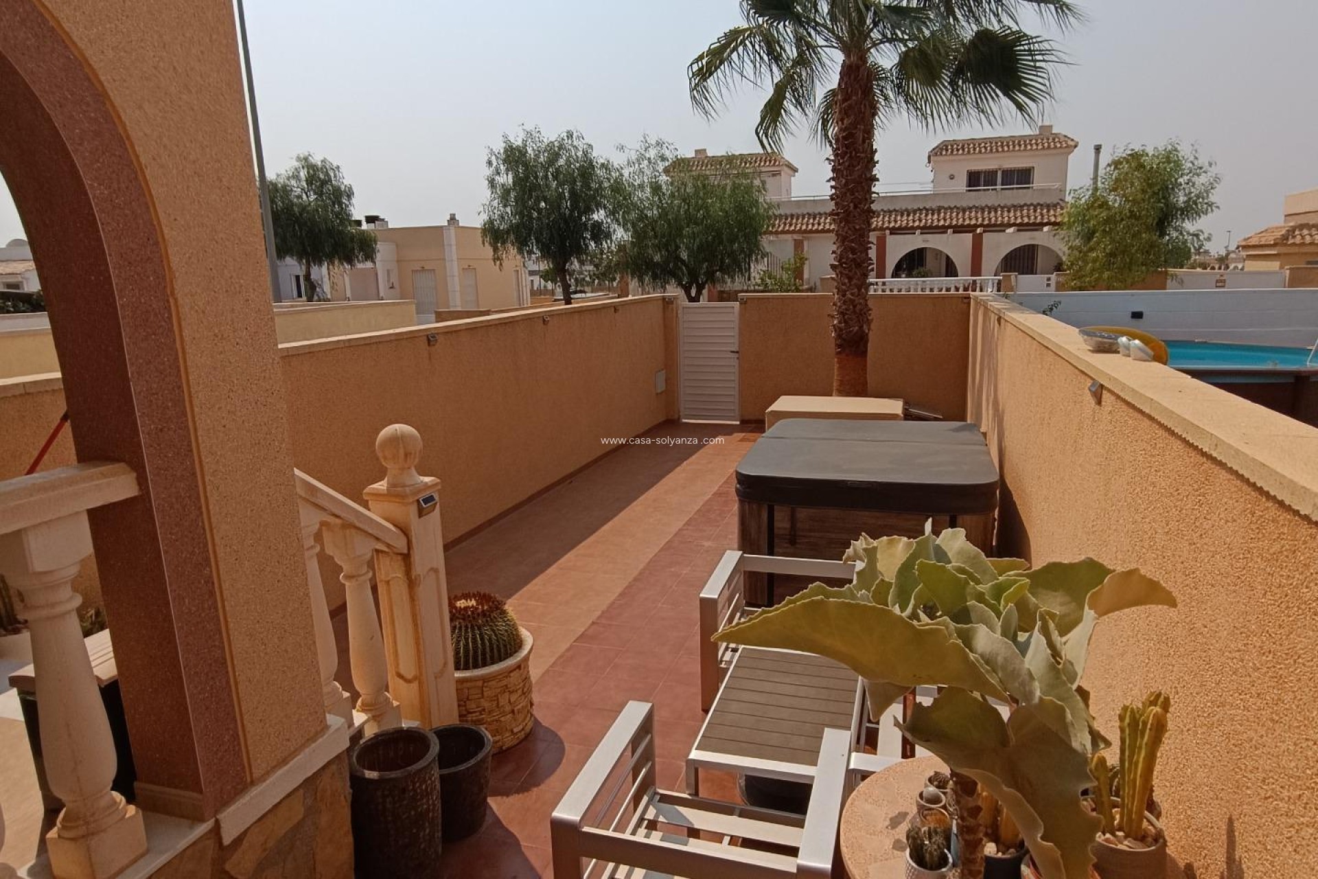 Resale - Townhouse - Avileses - Jerónimo Y Avileses