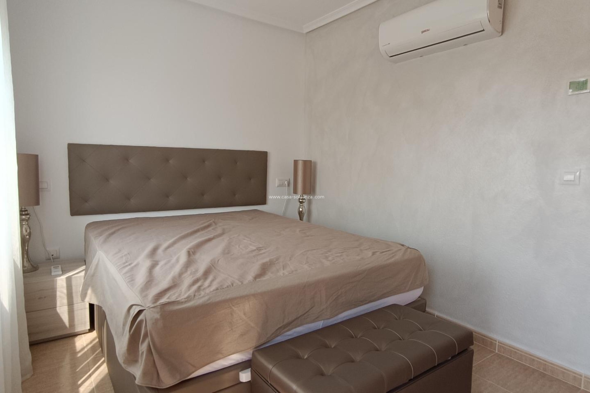 Resale - Townhouse - Avileses - Jerónimo Y Avileses