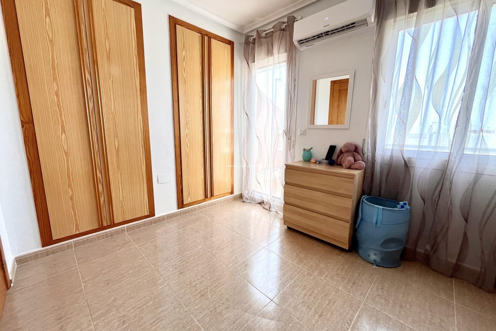 Resale - Townhouse - Avileses