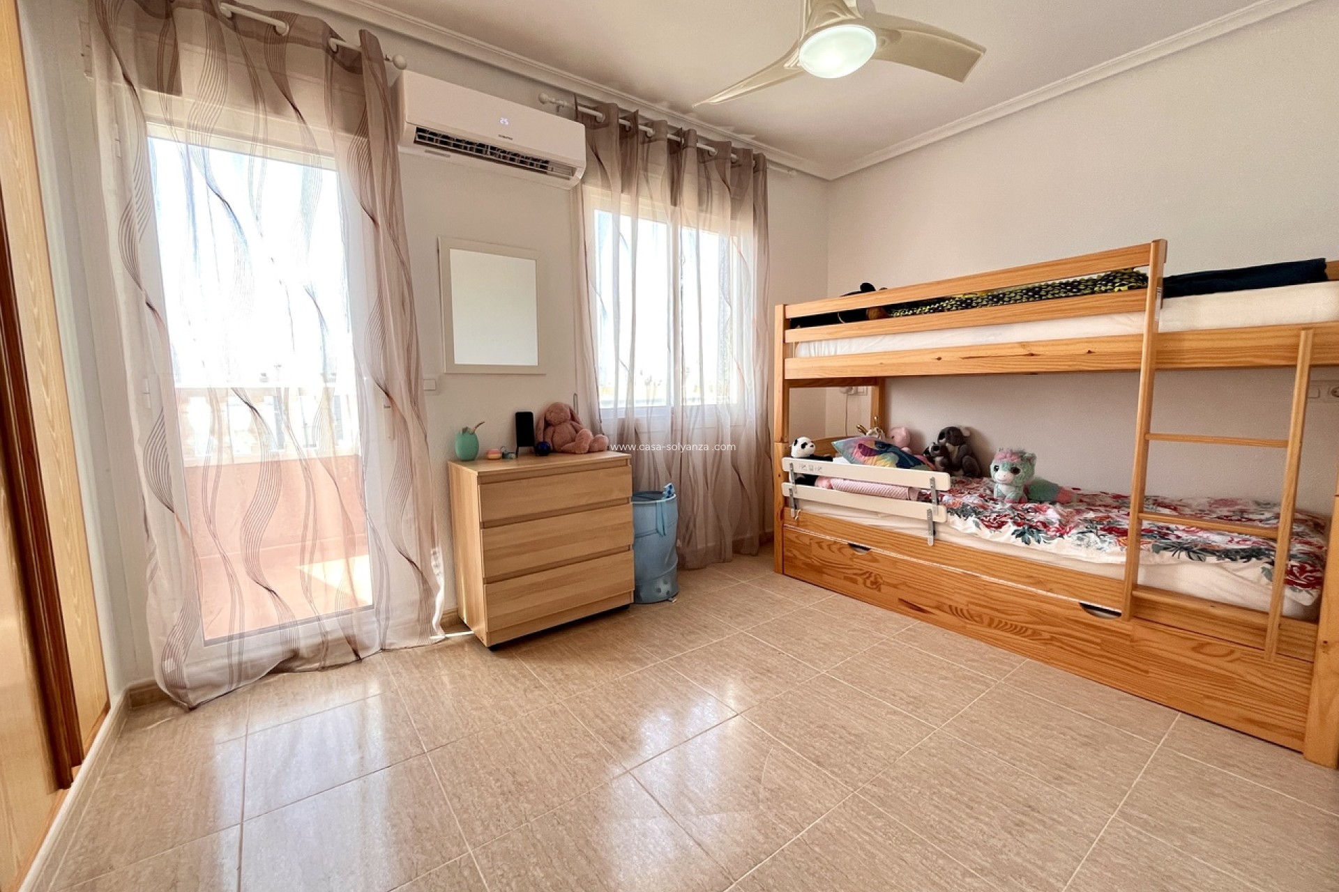 Resale - Townhouse - Avileses