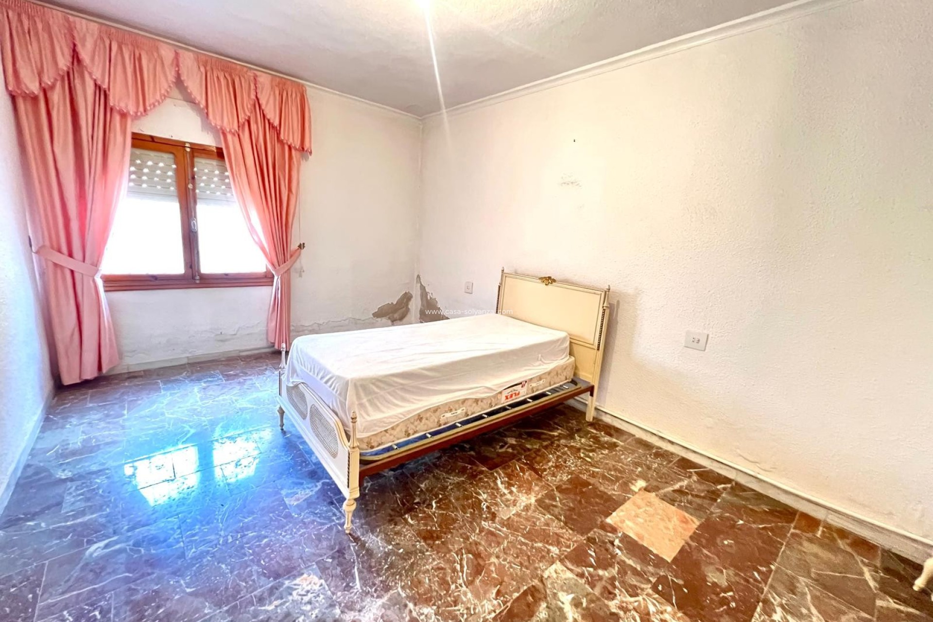 Resale - Townhouse - Barinas - Inland