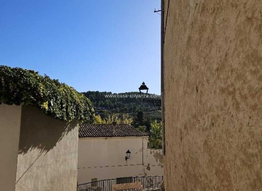 Resale - Townhouse - Benilloba