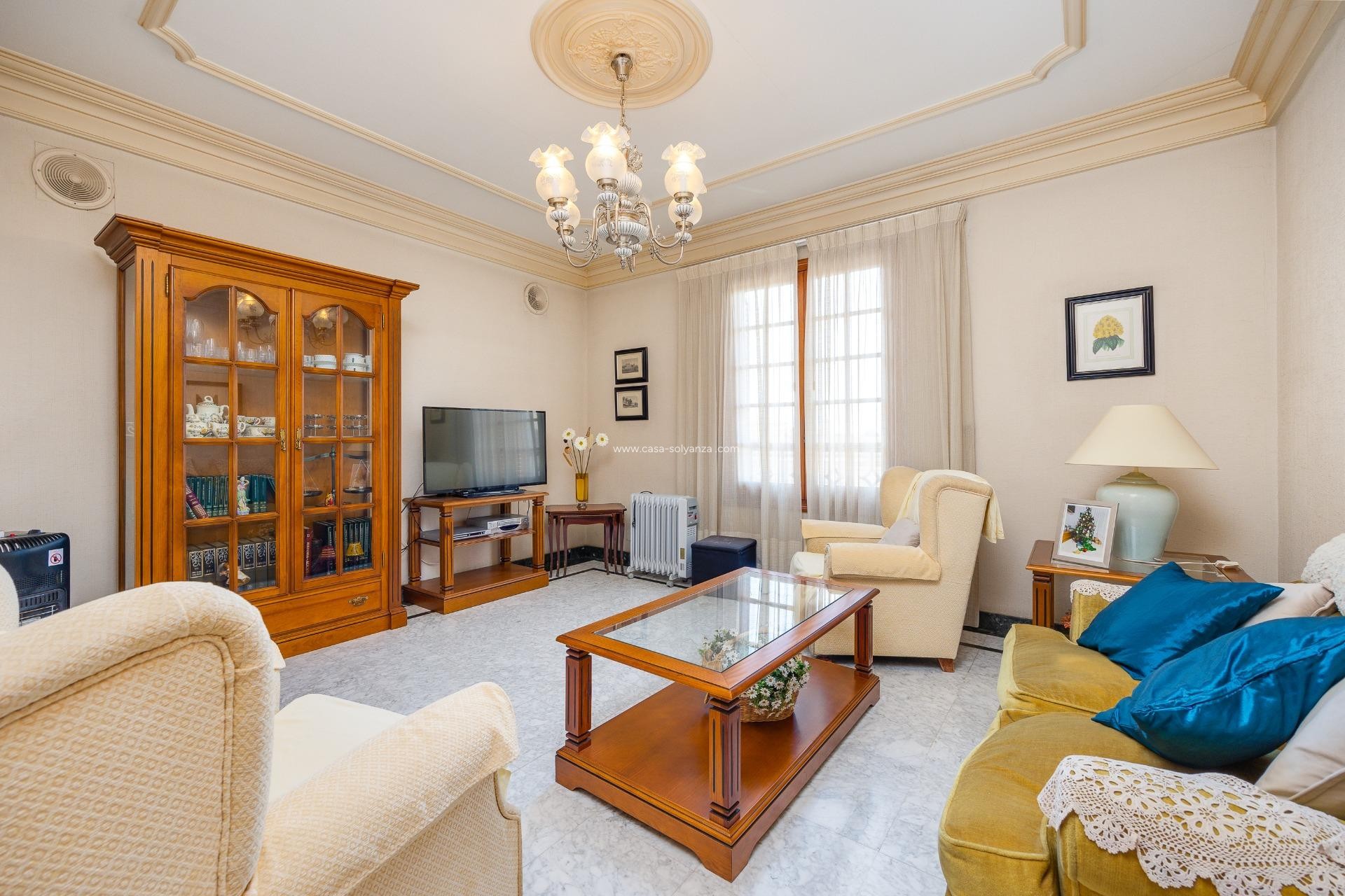 Resale - Townhouse - Callosa de Segura - Comunidad Valenciana