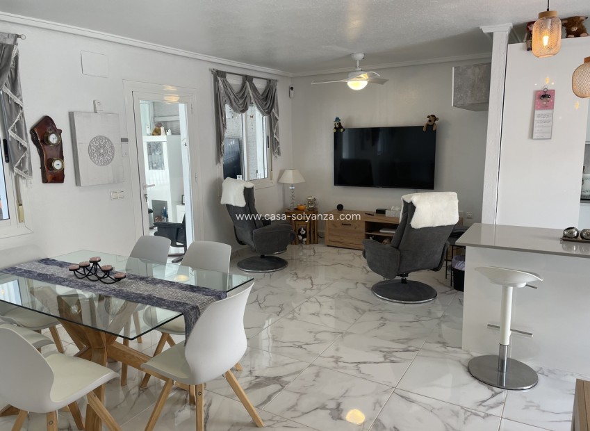 Resale - Townhouse - Camposol - Inland