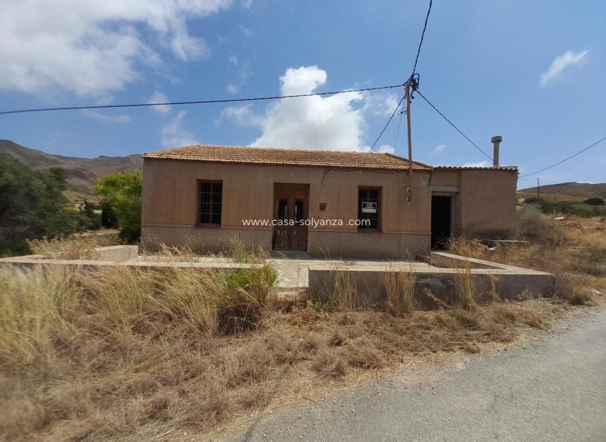 Resale - Townhouse - Cartagena - Perín