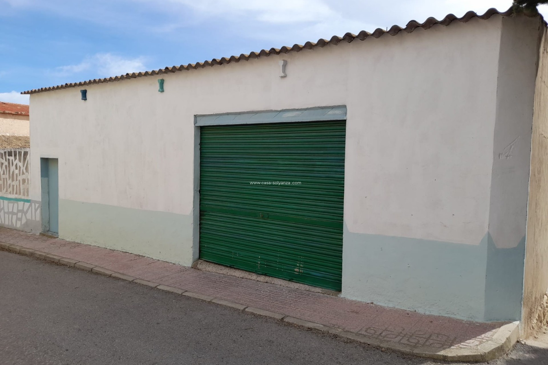 Resale - Townhouse - Casas del Señor - Inland