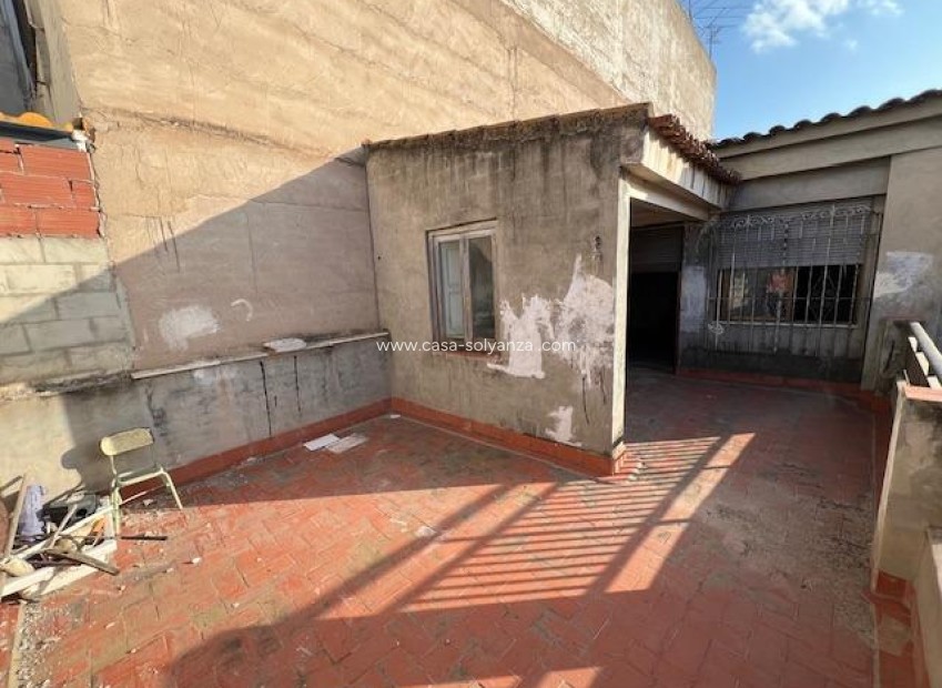 Resale - Townhouse - Catral - Avda Principal