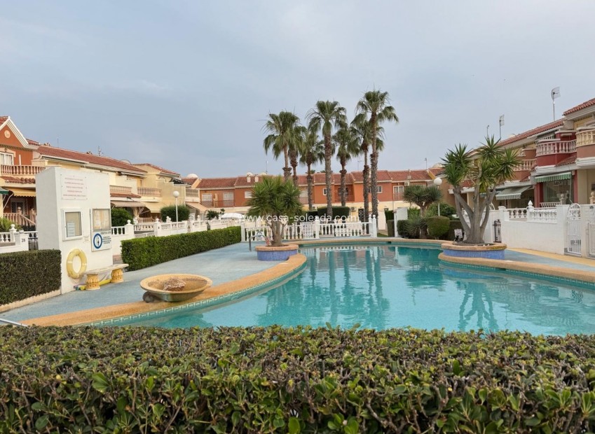 Resale - Townhouse - Ciudad Quesada - Doña pepa
