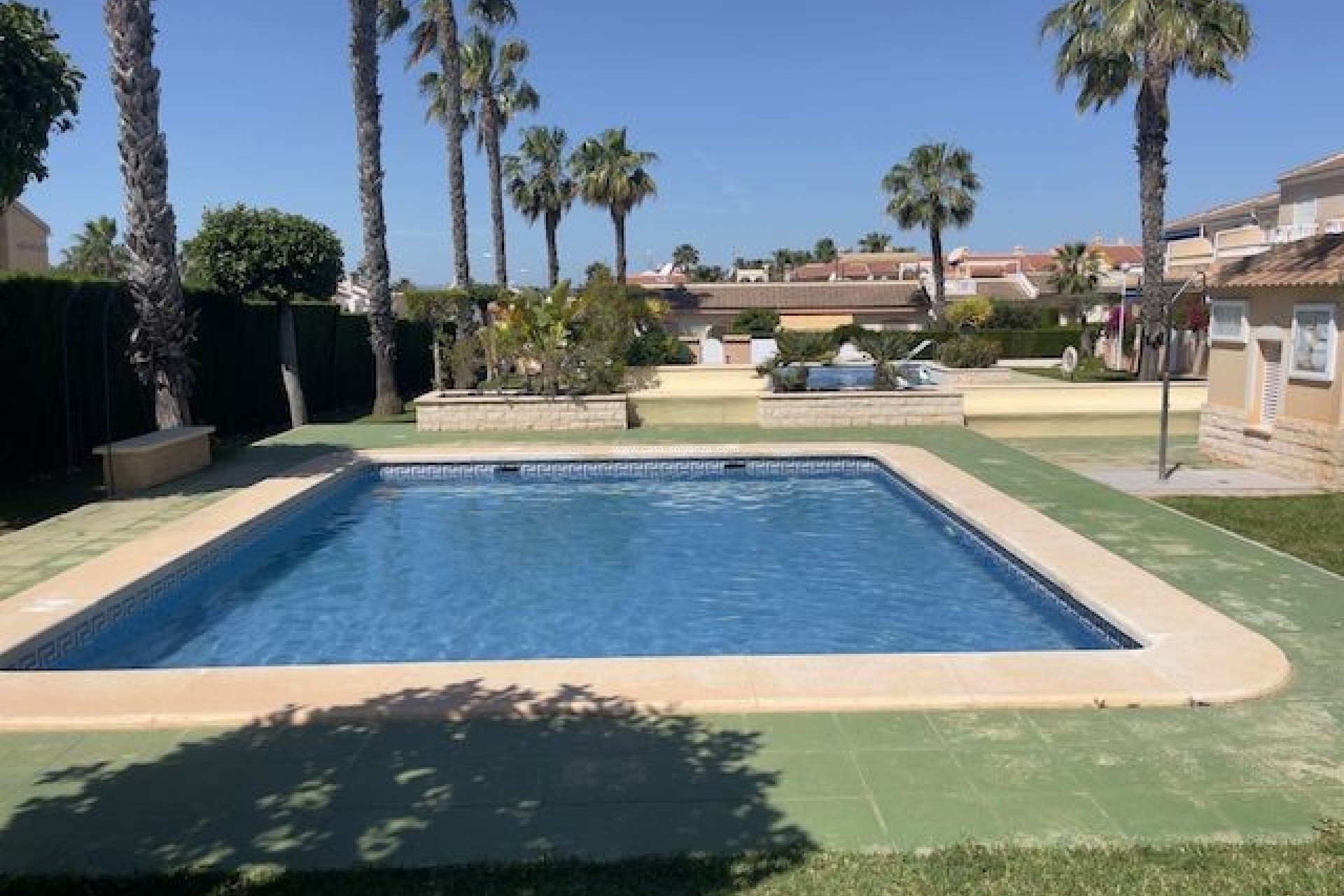 Resale - Townhouse - Ciudad Quesada - Doña pepa