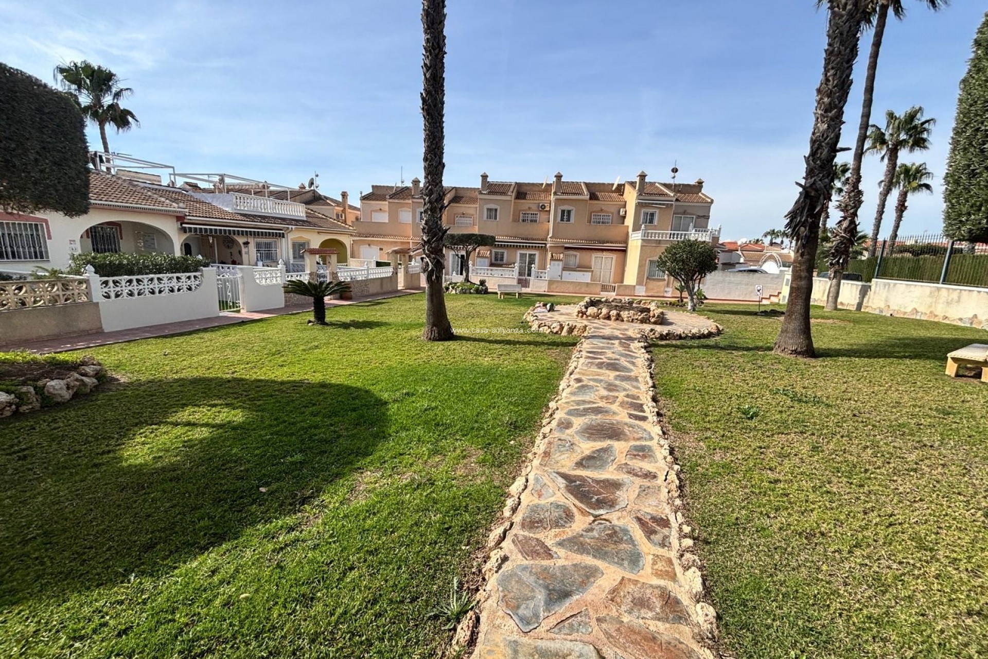 Resale - Townhouse - Ciudad Quesada - Doña pepa