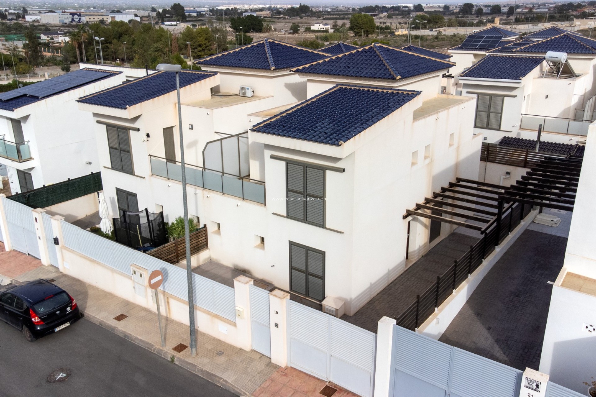 Resale - Townhouse - Cox - Inland