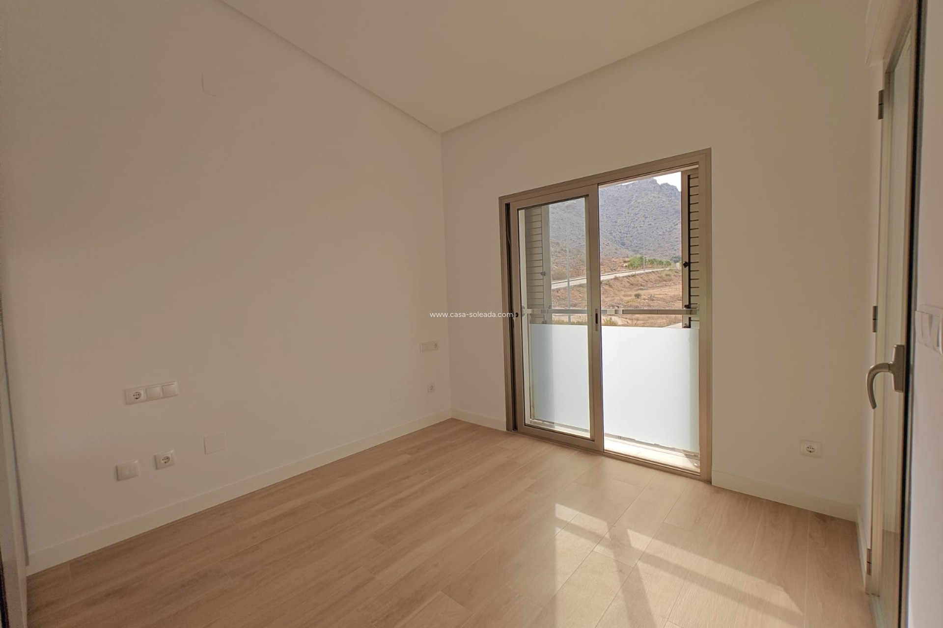 Resale - Townhouse - Cox - Inland