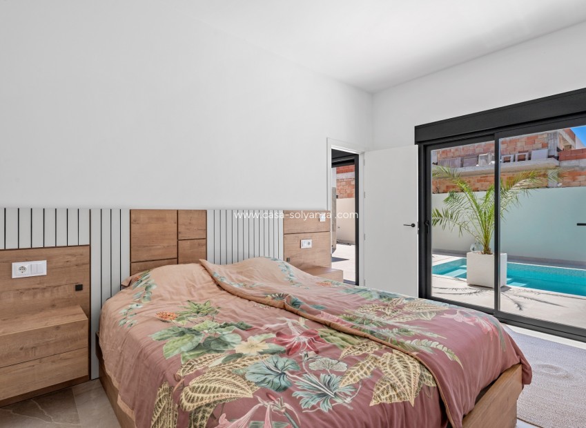 Resale - Townhouse - Daya Nueva - Costa Blanca