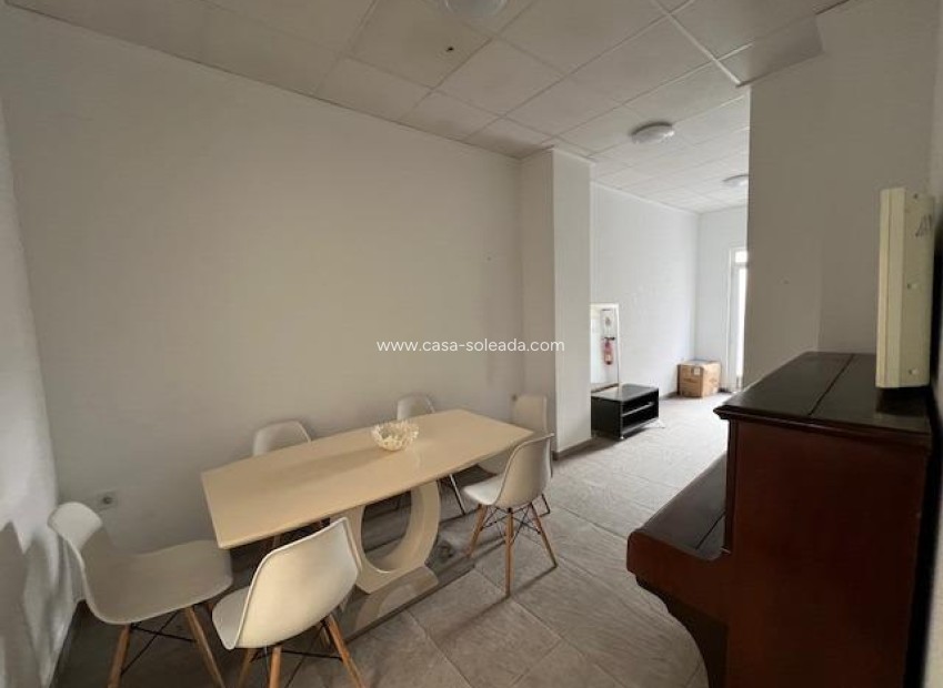 Resale - Townhouse - Dolores - Center