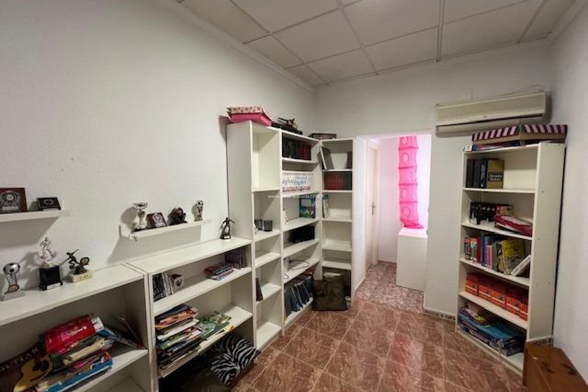 Resale - Townhouse - Dolores - Center