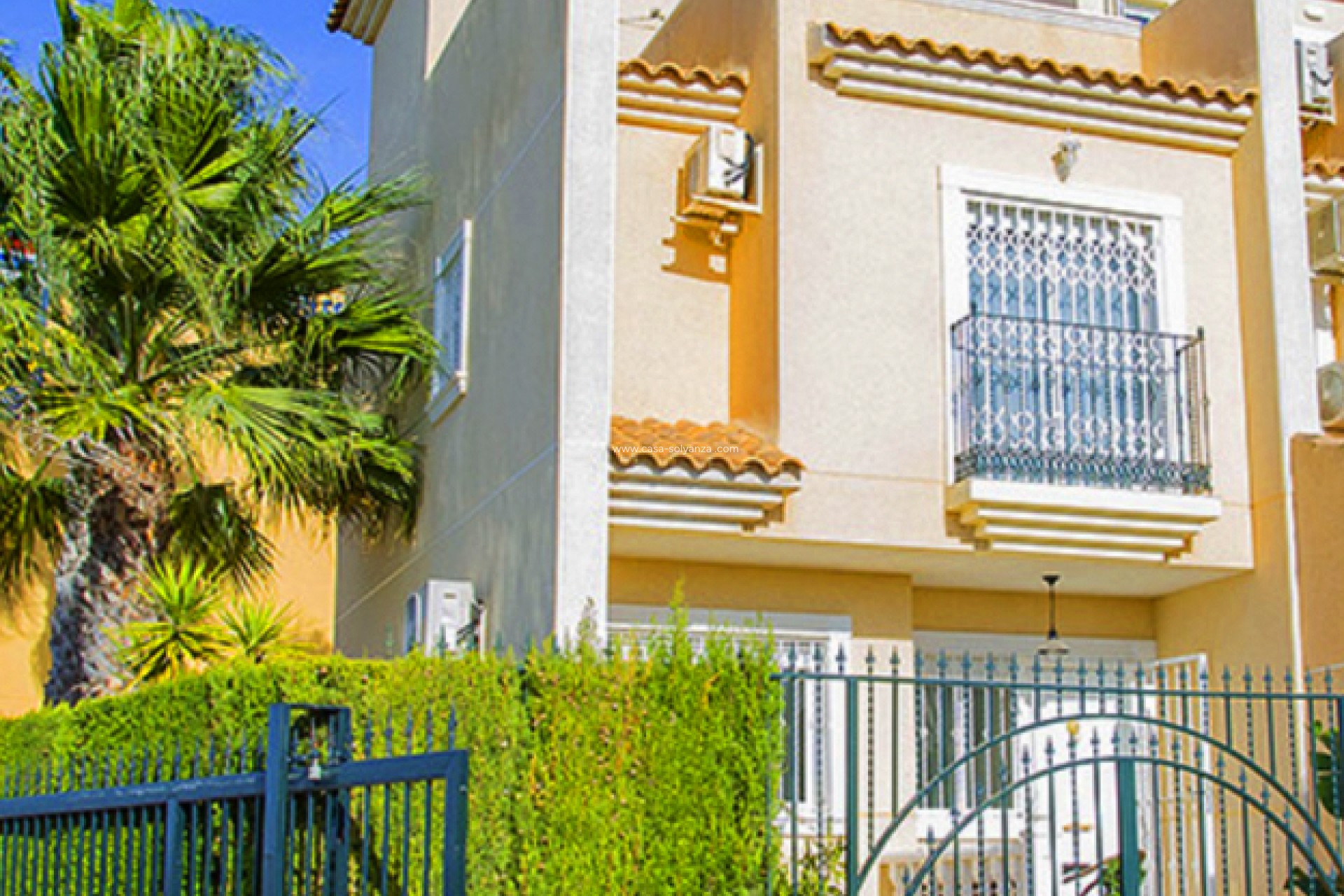 Resale - Townhouse - Guardamar del Segura - 0