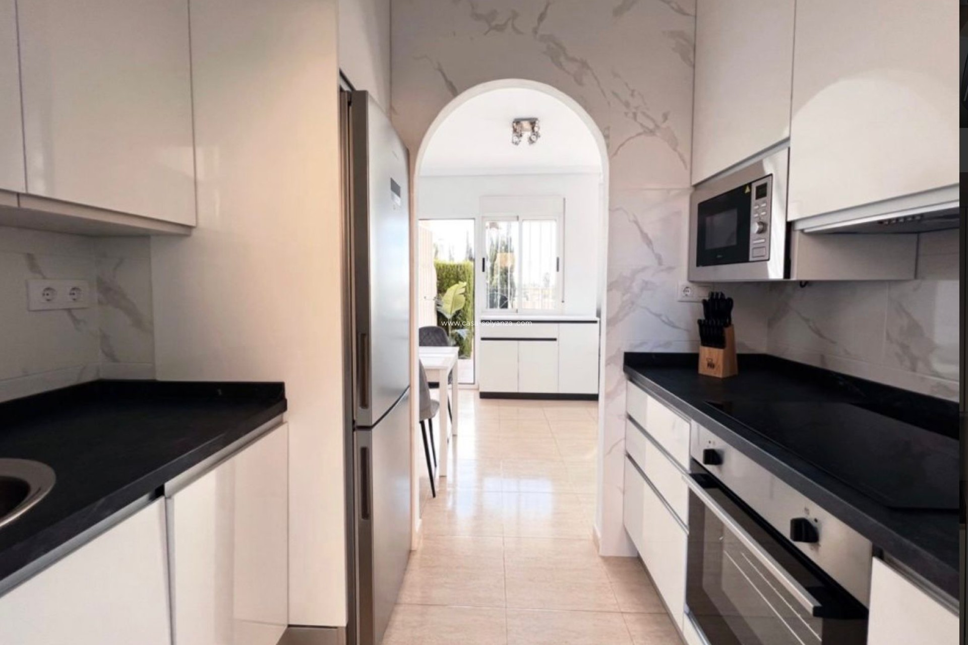 Resale - Townhouse - Guardamar del Segura - 0