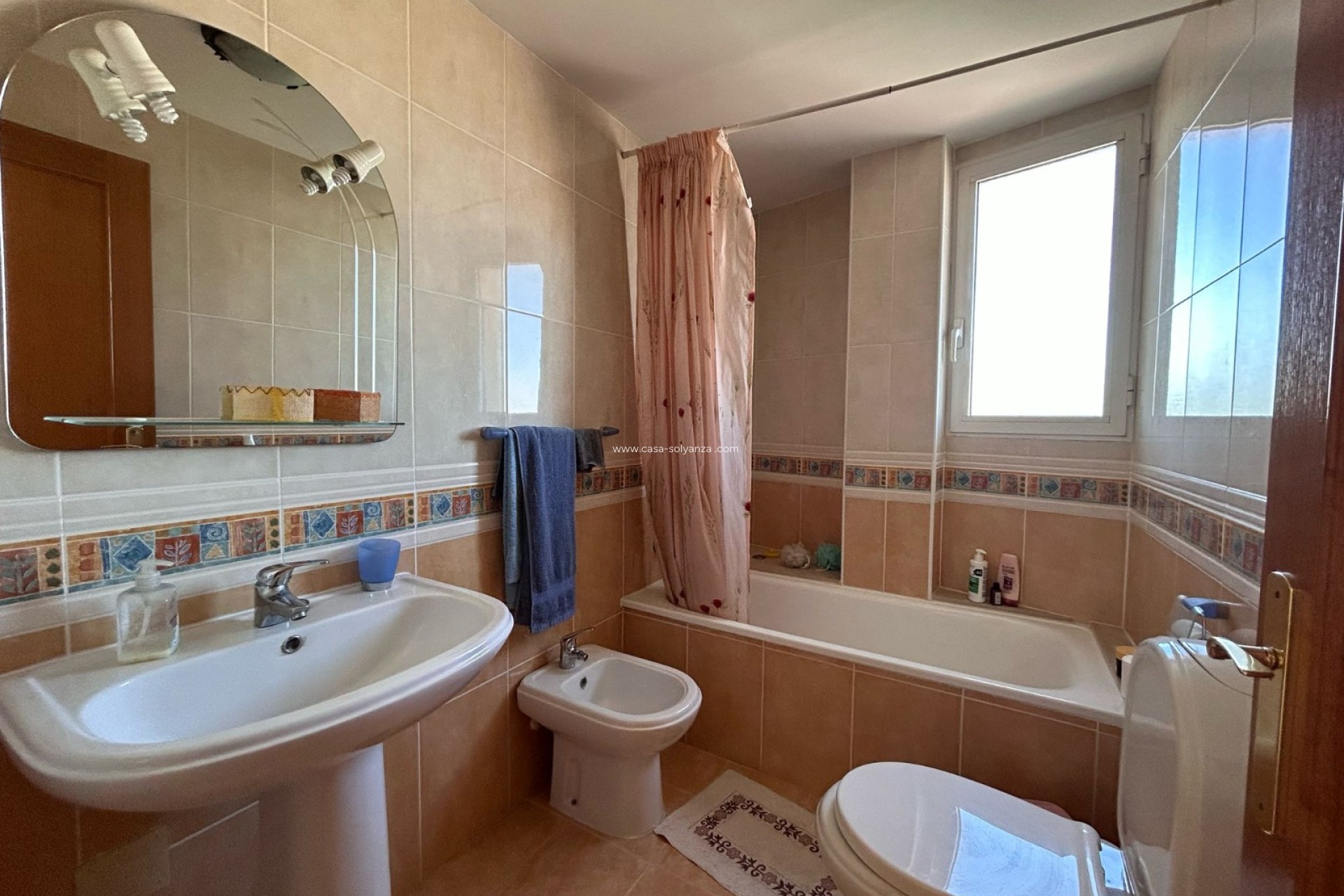 Resale - Townhouse - Jacarilla - Inland