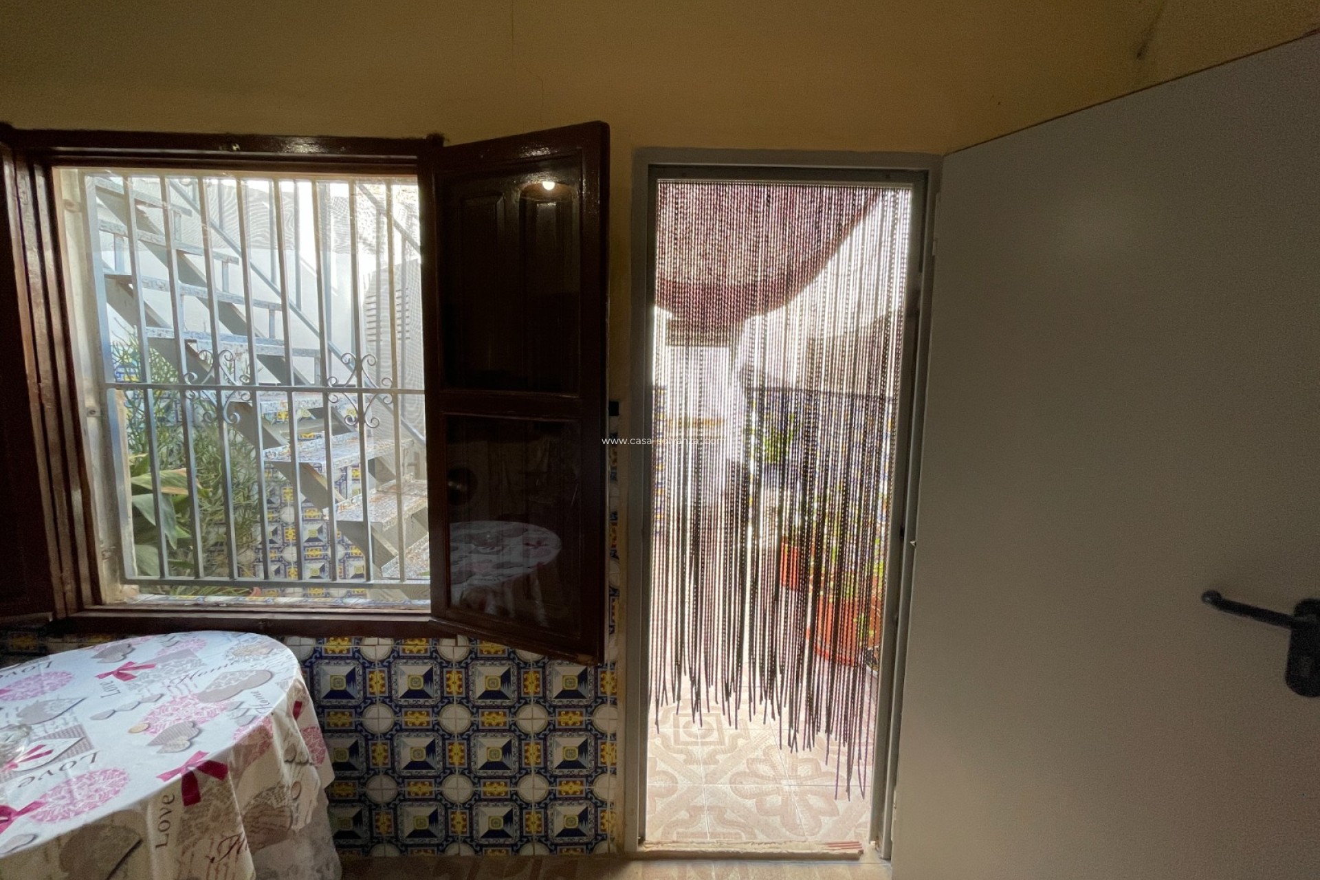 Resale - Townhouse - Jacarilla - Inland