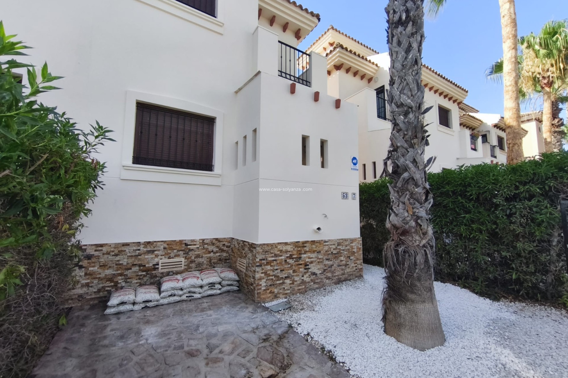 Resale - Townhouse - La Finca Golf - Inland