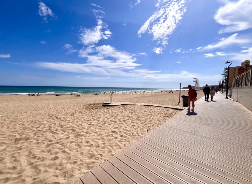 Resale - Townhouse - La Mata - Costa Blanca