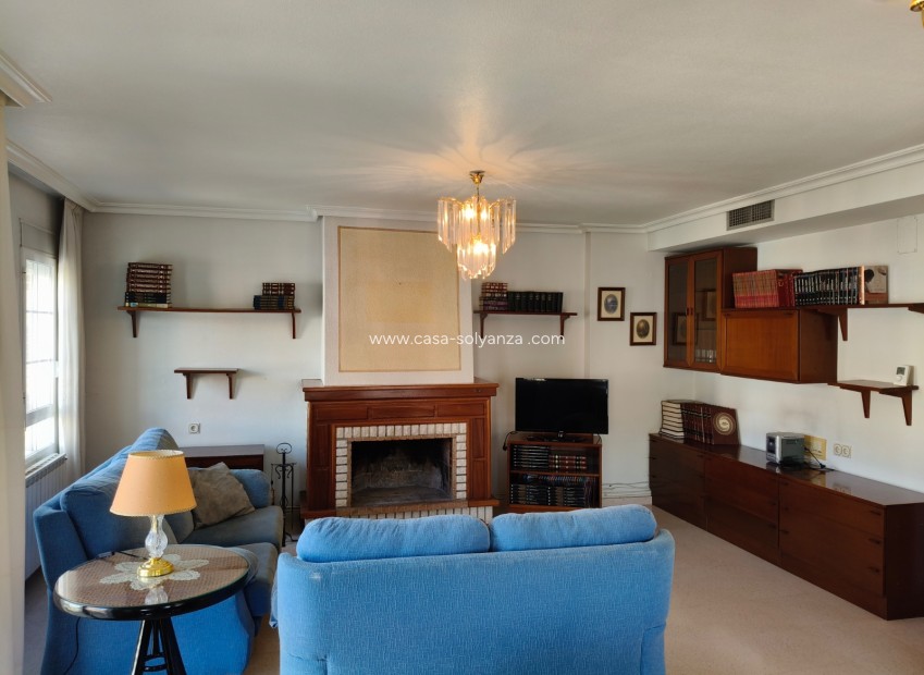 Resale - Townhouse - La Romana - Inland