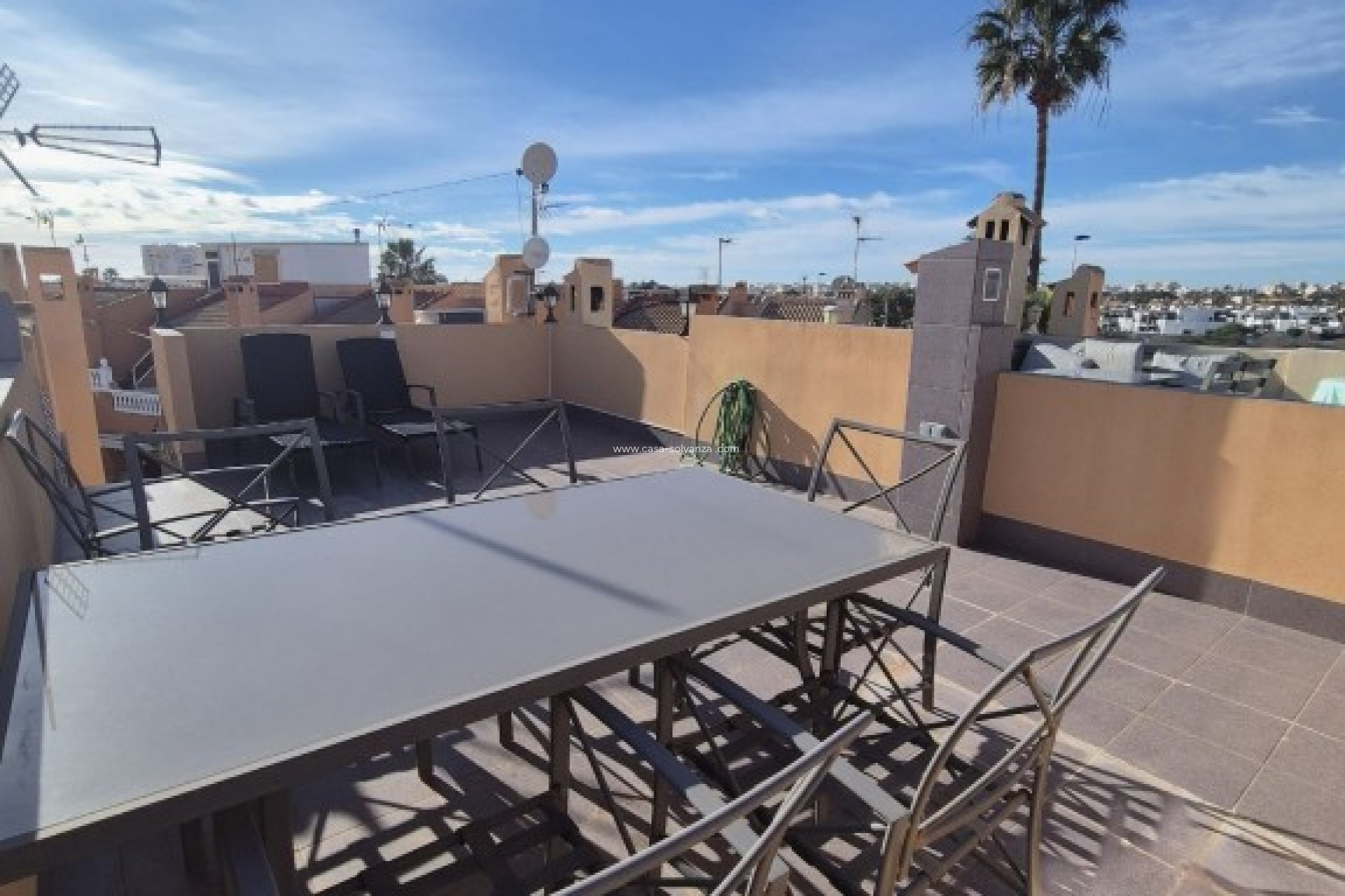 Resale - Townhouse - La Rosaleda - Inland