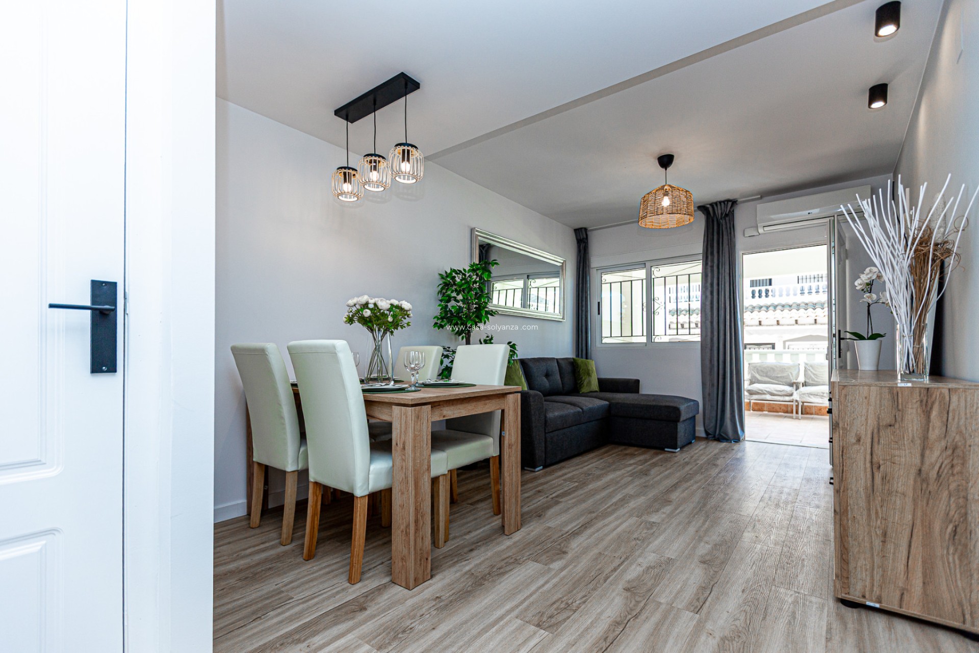 Resale - Townhouse - Los Altos