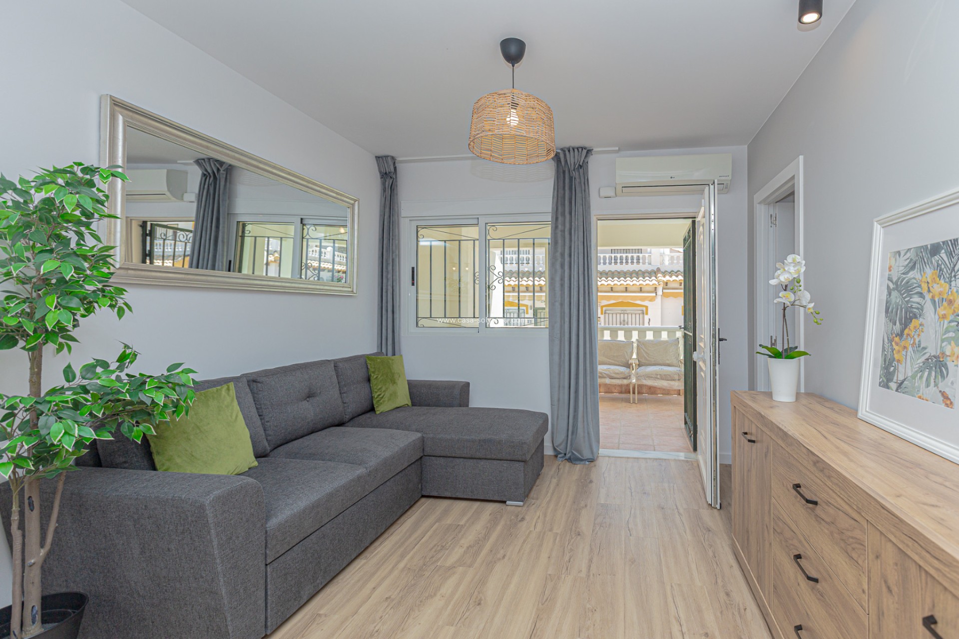 Resale - Townhouse - Los Altos