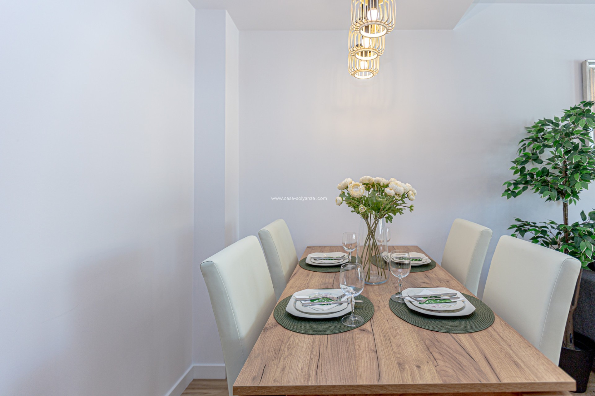 Resale - Townhouse - Los Altos