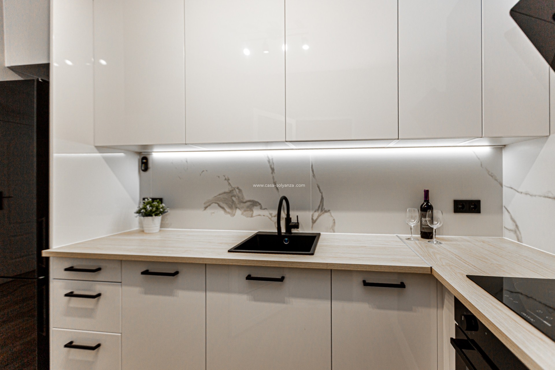 Resale - Townhouse - Los Altos