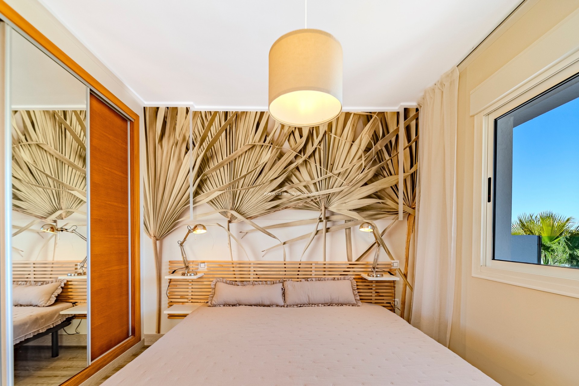 Resale - Townhouse - Los Balcones