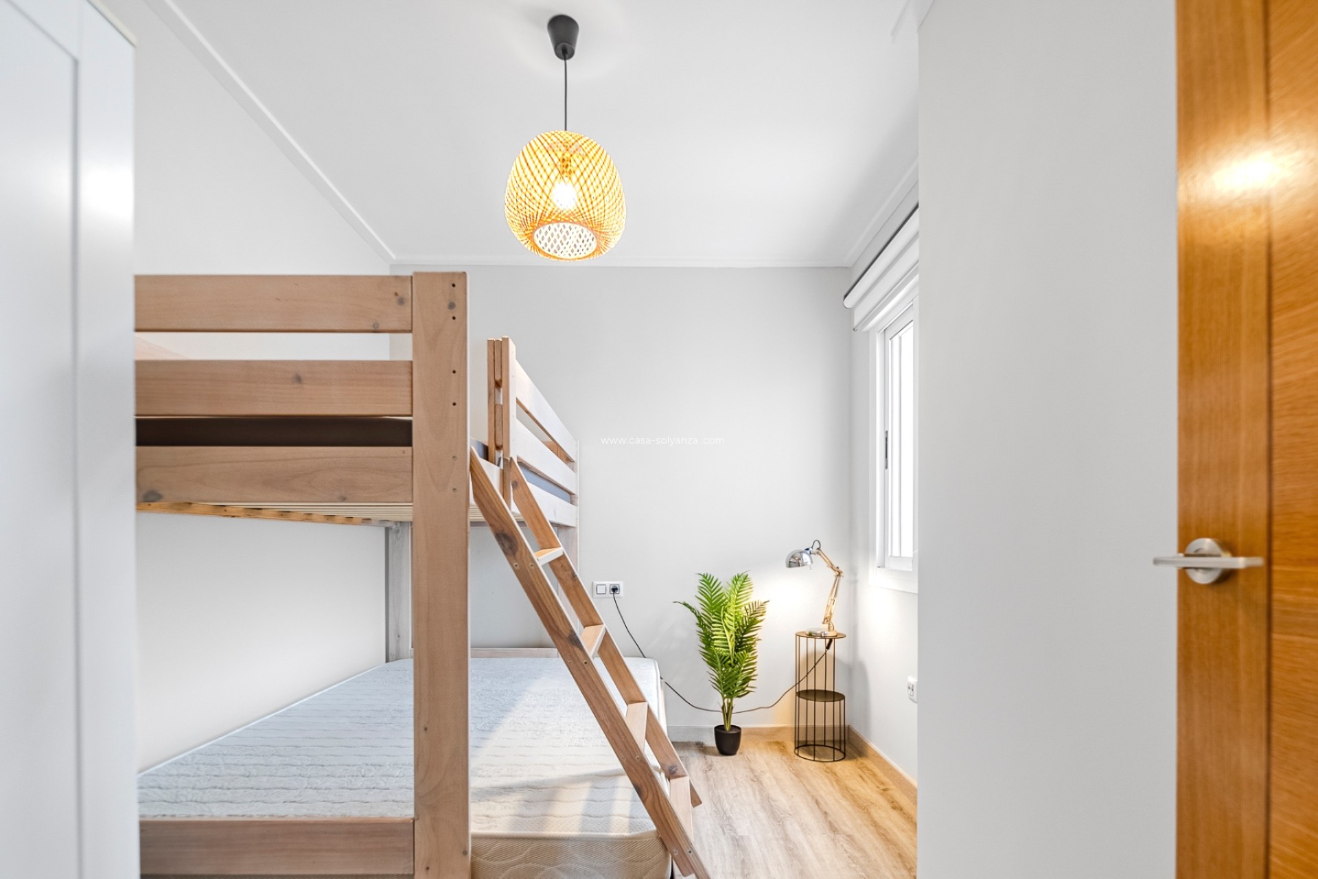 Resale - Townhouse - Los Balcones