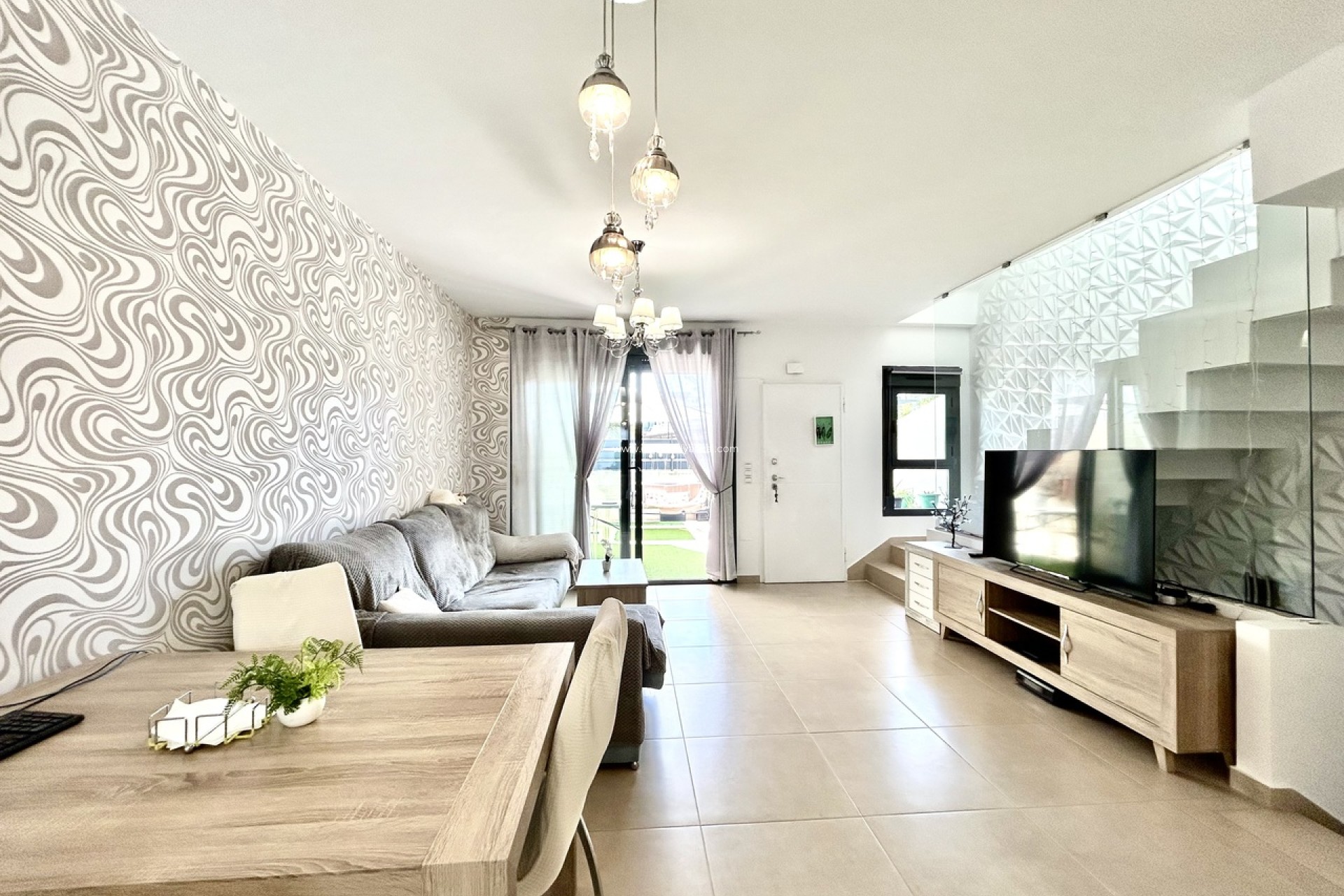 Resale - Townhouse - Los Dolses - Inland