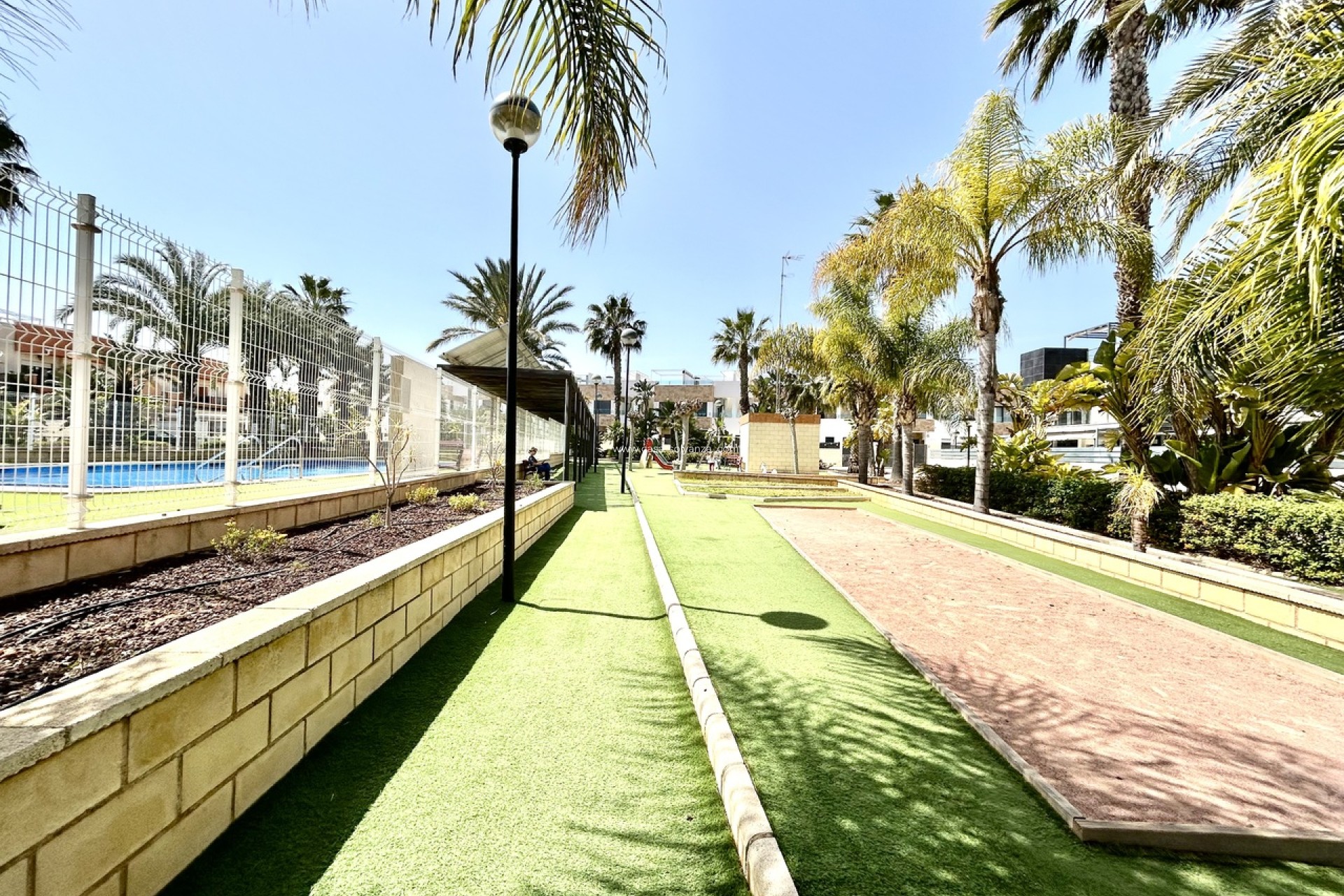 Resale - Townhouse - Los Dolses - Inland