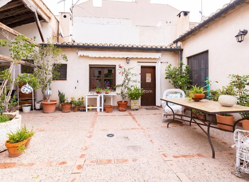 Resale - Townhouse - Los Martinez Del Puerto - Los Martínez Del Puerto