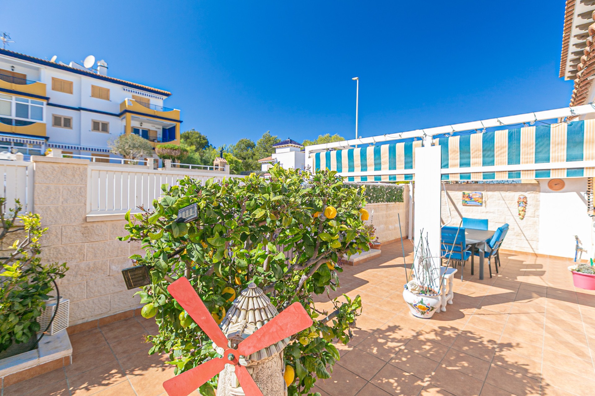 Resale - Townhouse - Mil Palmeras - Riomar